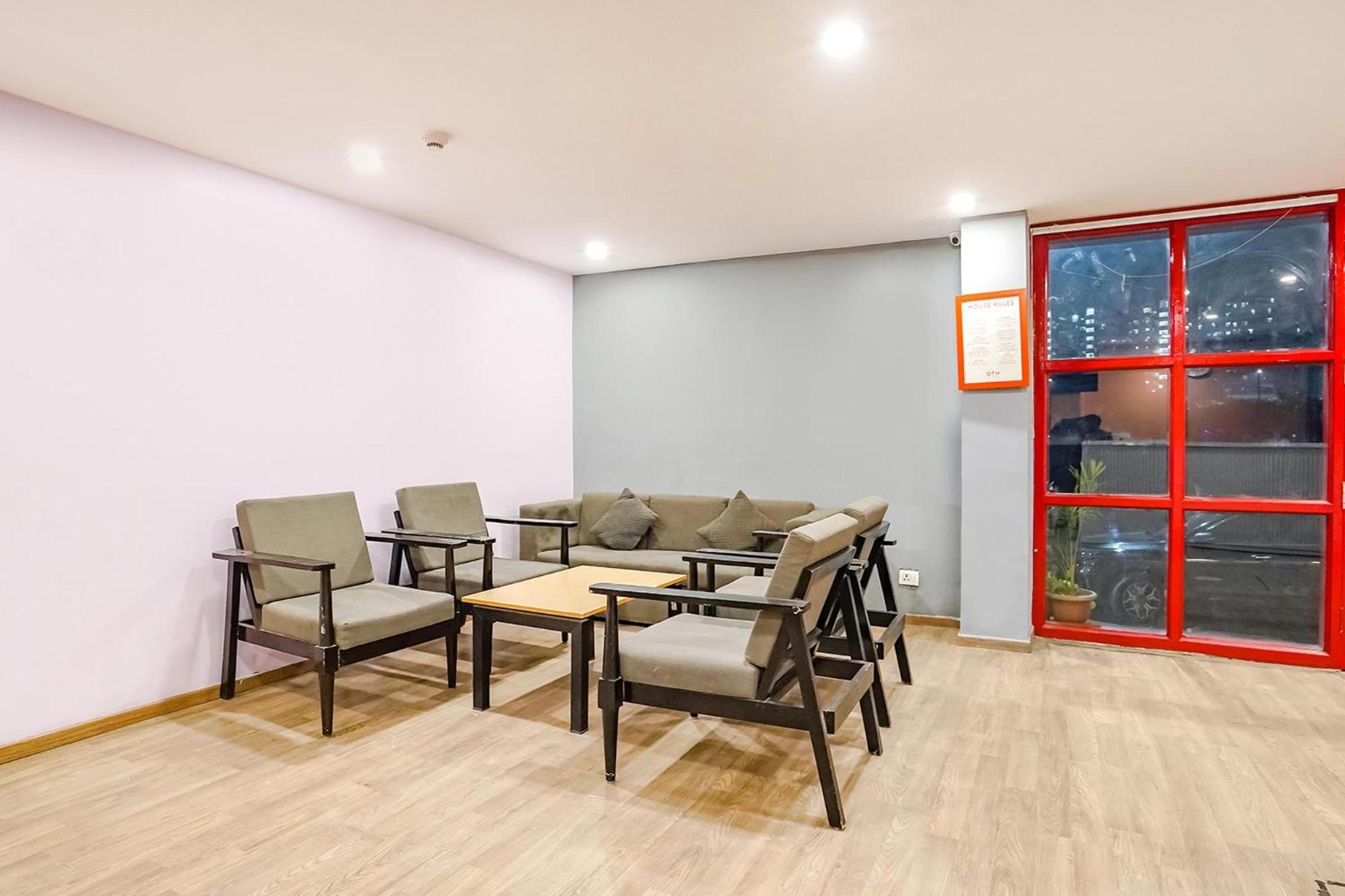 Super Townhouse O Hotel Aditya Residency Near Parthala Over Bridge Sector 121 Noida Indirapuram Екстер'єр фото