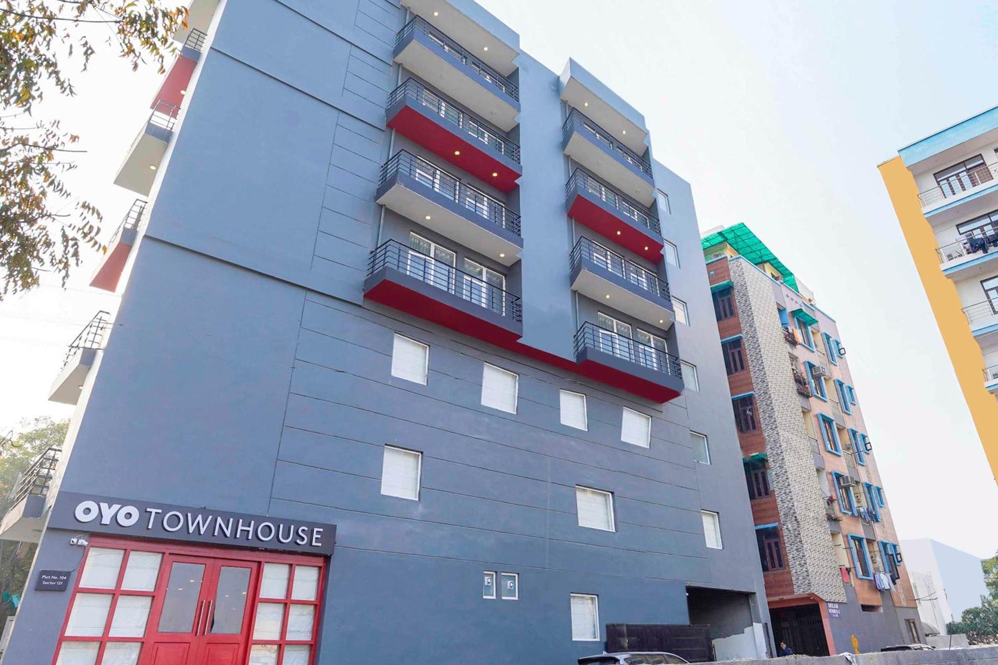 Townhouse O Hotel Aditya Residency Near Parthala Over Bridge Sector 121 Noida Indirapuram Екстер'єр фото